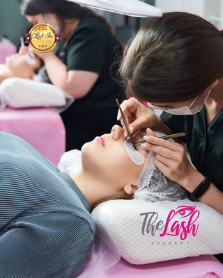 Basis Schulung Wimpernverlängerung - 1 Tag € 799